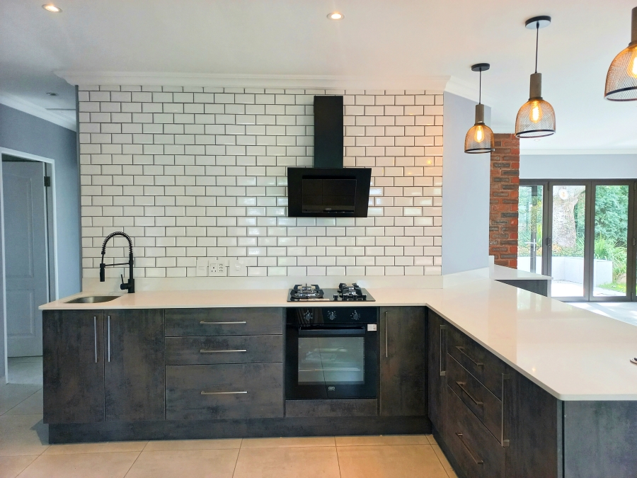 3 Bedroom Property for Sale in Groenvallei Western Cape